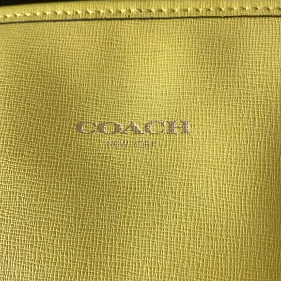 Coach tote - Picture 2 of 10